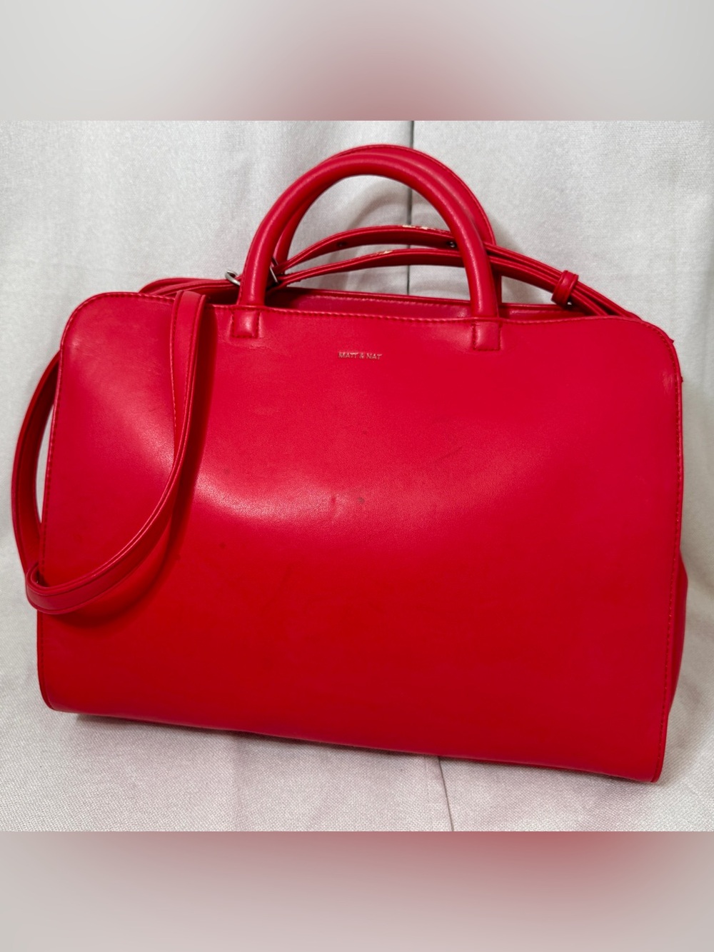 Matt & Nat Red TIA Vegan Satchel - Loom